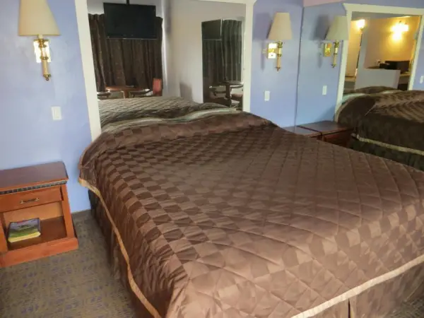 Park Cienega Motel 7